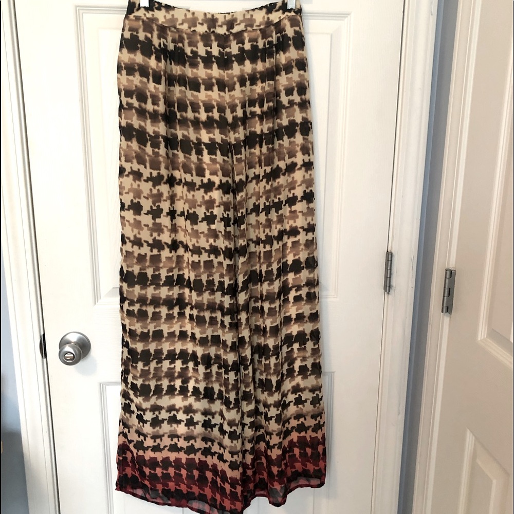 Flowing Pant Ombr Neutral Earth Tones To Rich Shades Of Wine Front Pleated